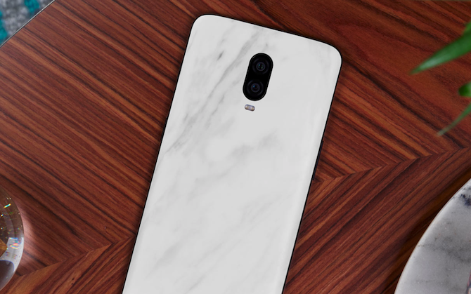 Skórka OnePlus 6T Dbrand