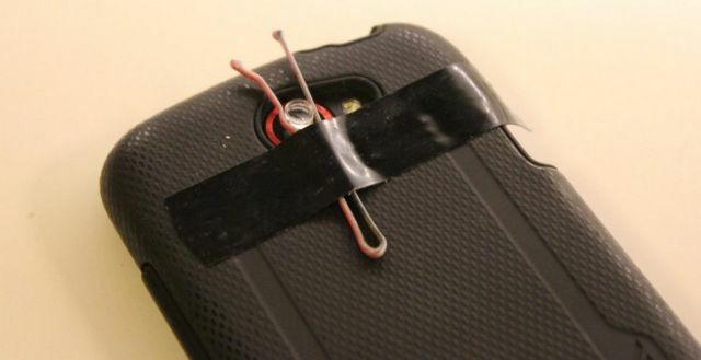 reddit-lifehacks-laser-pointer-lens-zoom-phone-camera-camera