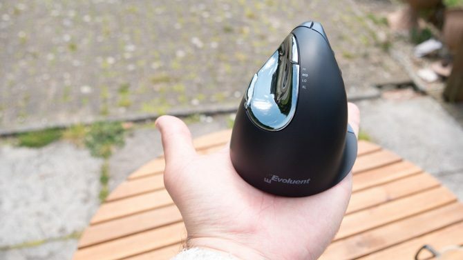 Evoluent Vertical Mouse: zrób przysługę i kup tę mysz Evoluent pionowa mysz w rozmiarze 670x377