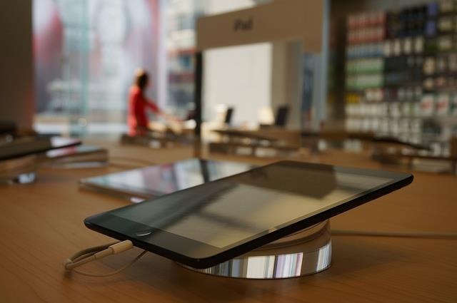 ipad-mini-in-apple-store