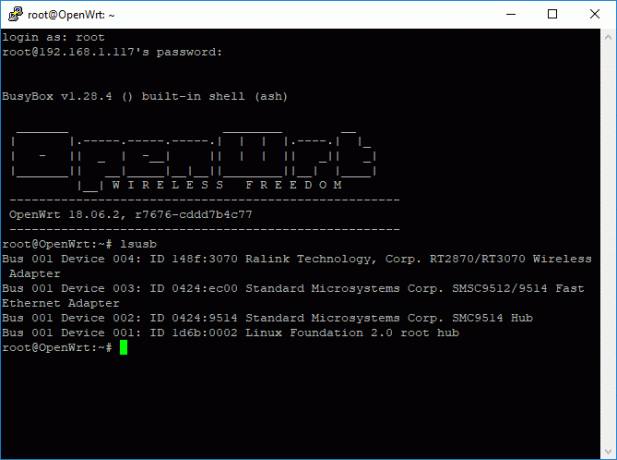 Ekran okna OpenWRT Putty Terminal