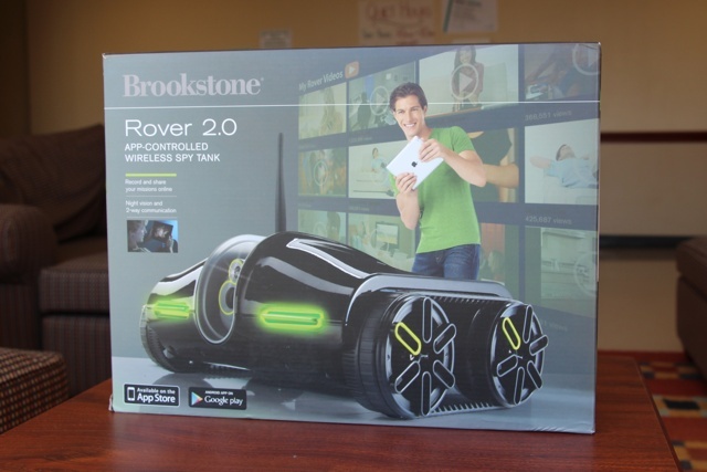 Recenzja czołgu szpiegowskiego Brookstone Rover 2.0