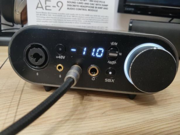 Creative Sound Blaster AE-9 z przodu